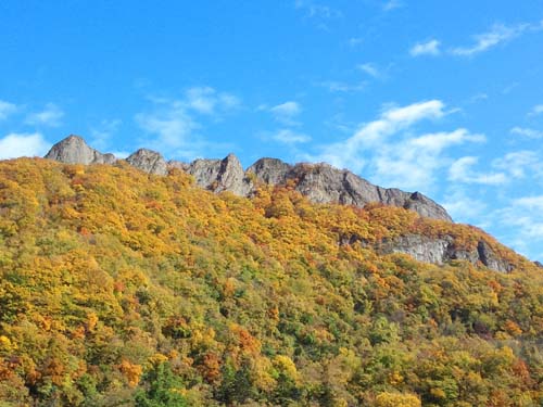 紅葉の八剣山